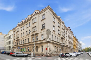 Pronájem bytu 1+1 v osobním vlastnictví 37 m², Praha 8 - Libeň