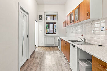 Pronájem bytu 1+1 v osobním vlastnictví 37 m², Praha 8 - Libeň