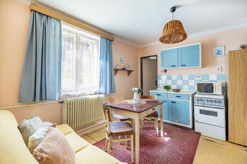 Kuchyně. - Prodej domu 175 m², Kamenice nad Lipou
