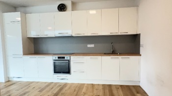 kuchyňská linka - Pronájem bytu 2+kk v osobním vlastnictví 75 m², Kojetice