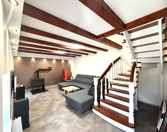 Prodej domu 232 m², Hromnice