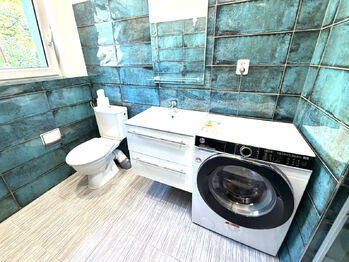 Prodej domu 232 m², Hromnice