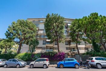 Prodej bytu 4+1 v osobním vlastnictví 135 m², Bari
