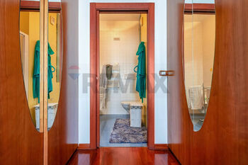 Prodej bytu 4+1 v osobním vlastnictví 135 m², Bari
