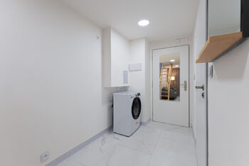 Prodej bytu 1+kk v osobním vlastnictví 17 m², Praha 5 - Košíře