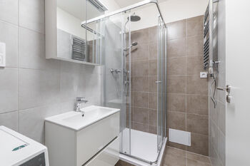 Prodej bytu 1+kk v družstevním vlastnictví 20 m², Praha 3 - Žižkov