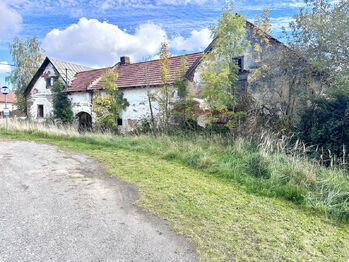 Prodej pozemku 3401 m², Dušejov