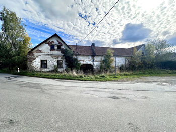 Prodej pozemku 3401 m², Dušejov