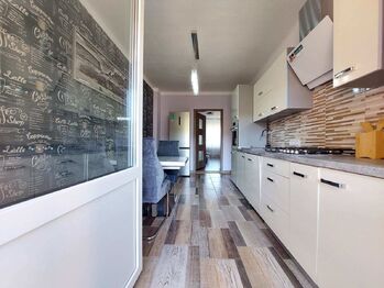 Prodej bytu 2+kk v osobním vlastnictví 55 m², Karlovy Vary