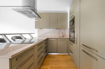 Pronájem bytu 1+kk v osobním vlastnictví 40 m², Praha 5 - Smíchov