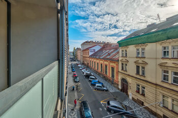 Pronájem bytu 1+kk v osobním vlastnictví 40 m², Praha 5 - Smíchov