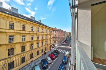 Pronájem bytu 1+kk v osobním vlastnictví 40 m², Praha 5 - Smíchov