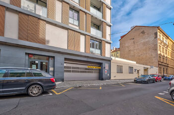 Pronájem bytu 1+kk v osobním vlastnictví 40 m², Praha 5 - Smíchov