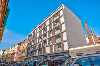 Pronájem bytu 1+kk v osobním vlastnictví 40 m², Praha 5 - Smíchov