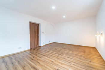 Ložnice - Pronájem bytu 2+1 v osobním vlastnictví 74 m², Kutná Hora