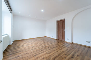Ložnice - Pronájem bytu 2+1 v osobním vlastnictví 74 m², Kutná Hora