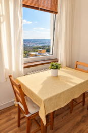 Prodej bytu 3+1 v osobním vlastnictví 65 m², Praha 8 - Troja