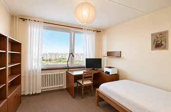 Prodej bytu 3+1 v osobním vlastnictví 65 m², Praha 8 - Troja