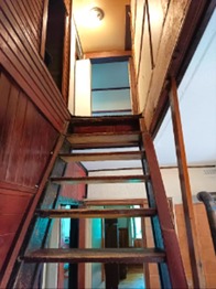 schody do podkroví - Prodej domu 110 m², Sušice