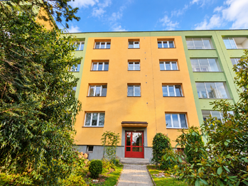 Dům - Pronájem bytu 2+1 v družstevním vlastnictví 50 m², Orlová