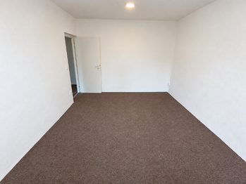 Ložnice - Pronájem bytu 2+1 v družstevním vlastnictví 50 m², Orlová
