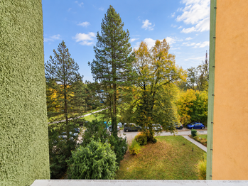 Výhled z lodžie - Pronájem bytu 2+1 v družstevním vlastnictví 50 m², Orlová