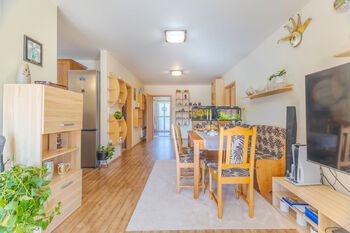 Jídelní kout - Prodej domu 103 m², Vrchotovy Janovice