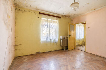 Prodej domu 141 m², Křesín