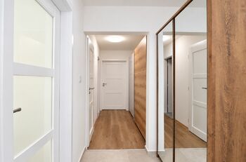 Pronájem bytu 3+1 v osobním vlastnictví 72 m², Praha 5 - Hlubočepy