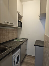 Kuchyňský kout - Pronájem bytu 1+kk v osobním vlastnictví 32 m², Český Brod