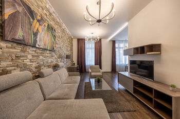 Obývací pokoj - Prodej bytu 2+kk v osobním vlastnictví 71 m², Praha 1 - Staré Město