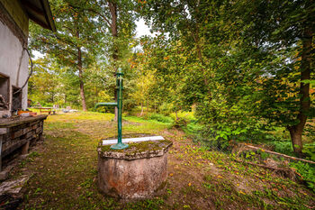 Vlastní pumpa - Prodej pozemku 4931 m², Všemyslice