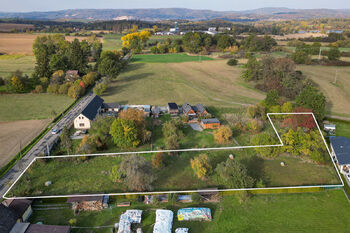 Prodej pozemku 3235 m², Netvořice