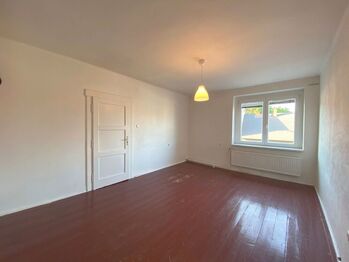 Pronájem bytu 2+1 v osobním vlastnictví 67 m², Benešov