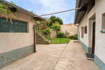 Prodej domu 52 m², Křenice
