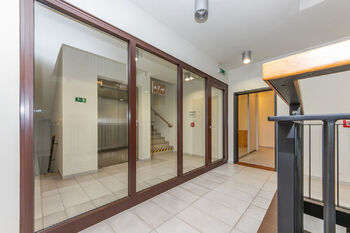 Hala - Prodej bytu 2+kk v osobním vlastnictví 54 m², Praha 5 - Stodůlky