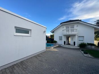Prodej domu 223 m², Kostelec na Hané
