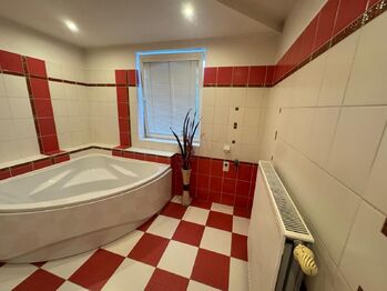 Prodej domu 223 m², Kostelec na Hané