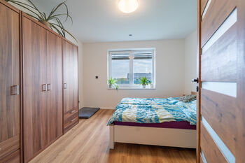 Ložnice - Prodej domu 94 m², Městec Králové