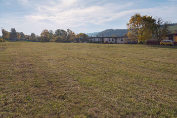 Prodej pozemku 1055 m², Dlouhá Třebová