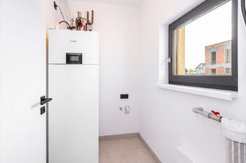 Technická místnost - Pronájem domu 94 m², Křenek