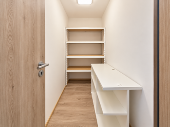 Pronájem domu 148 m², Praha 4 - Újezd u Průhonic