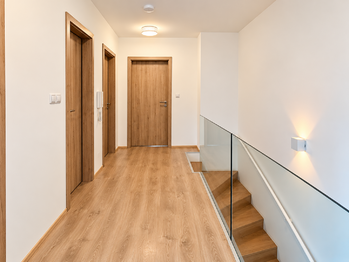 Pronájem domu 148 m², Praha 4 - Újezd u Průhonic