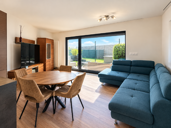 Pronájem domu 148 m², Praha 4 - Újezd u Průhonic