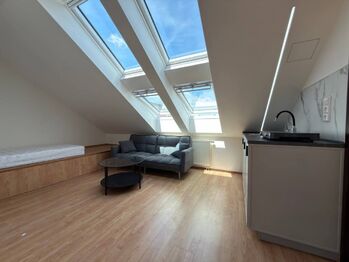 Pronájem bytu 2+kk v osobním vlastnictví 43 m², Praha 6 - Dejvice