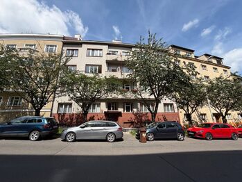Pronájem bytu 2+kk v osobním vlastnictví 43 m², Praha 6 - Dejvice