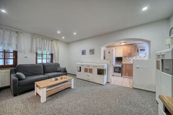 Pronájem bytu 2+1 v osobním vlastnictví 73 m², Bobnice