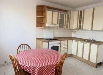 Prodej bytu 3+1 v osobním vlastnictví 69 m², Praha 9 - Prosek