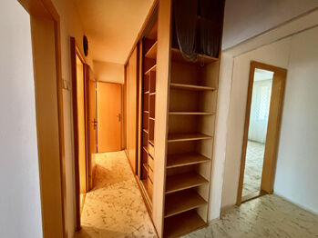 Prodej bytu 3+1 v osobním vlastnictví 69 m², Praha 9 - Prosek