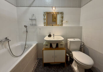 Prodej bytu 1+kk v osobním vlastnictví 39 m², Praha 10 - Štěrboholy